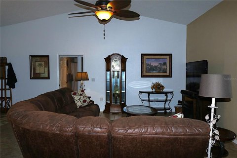 Casa en venta en Leesburg, Florida, 3 dormitorios, 181.81 m2 № 1378401 - foto 12