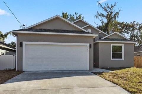 House in Orlando, Florida 3 bedrooms, 140.28 sq.m. № 1342699 - photo 2