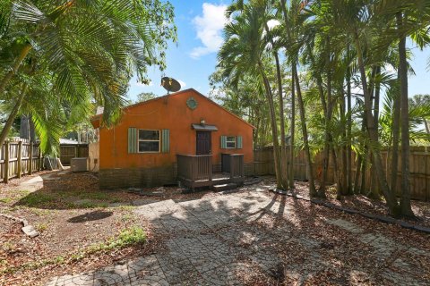 Casa en venta en Fort Lauderdale, Florida, 2 dormitorios, 75.81 m2 № 1074694 - foto 4