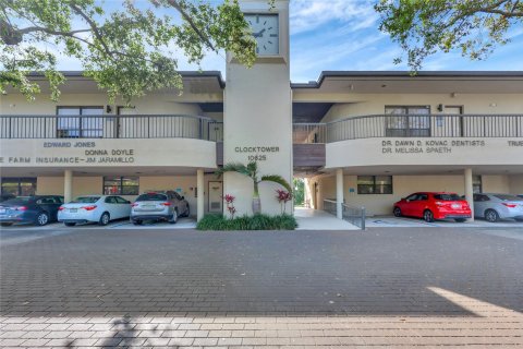 Immobilier commercial à vendre à Palm Beach Gardens, Floride № 1068088 - photo 19