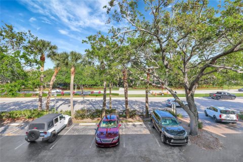 Immobilier commercial à vendre à Palm Beach Gardens, Floride № 1068088 - photo 12