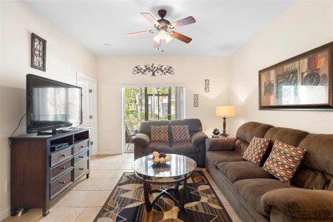 Condominio en venta en Kissimmee, Florida, 3 dormitorios, 116.59 m2 № 1064674 - foto 7
