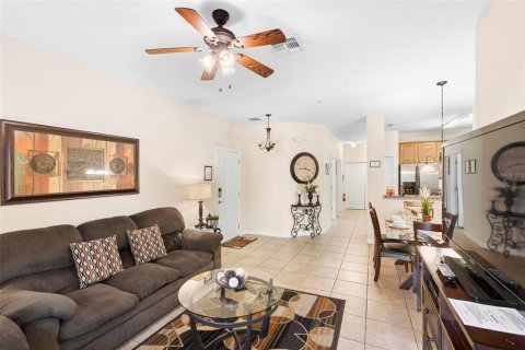 Condominio en venta en Kissimmee, Florida, 3 dormitorios, 116.59 m2 № 1064674 - foto 8