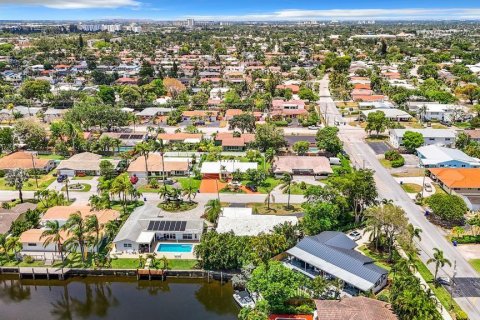 House in Fort Lauderdale, Florida 3 bedrooms, 173.36 sq.m. № 1171084 - photo 13