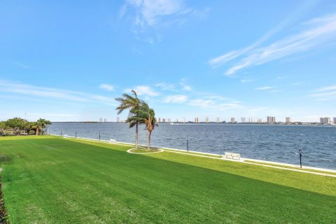 Copropriété à vendre à Lake Park, Floride: 2 chambres, 133.78 m2 № 1171155 - photo 16