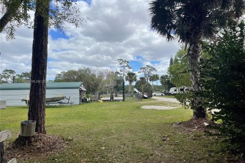 Terrain à vendre à Loxahatchee Groves, Floride № 1017576 - photo 16