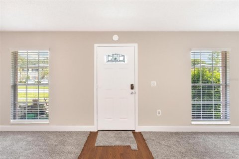 Touwnhouse à vendre à Leesburg, Floride: 2 chambres, 103.77 m2 № 1341896 - photo 3