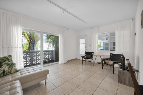 Copropriété à vendre à Miami Beach, Floride: 1 chambre, 65.03 m2 № 1241251 - photo 3