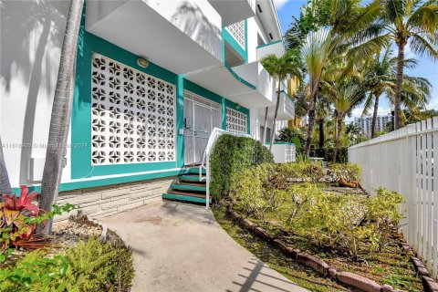 Copropriété à vendre à Miami Beach, Floride: 1 chambre, 65.03 m2 № 1241251 - photo 10