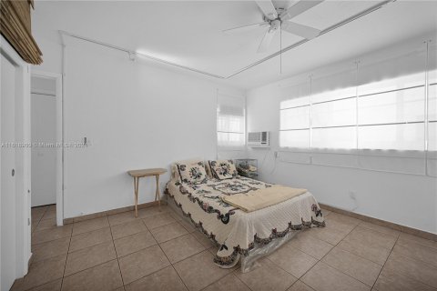 Condominio en venta en Miami Beach, Florida, 1 dormitorio, 65.03 m2 № 1241251 - foto 13