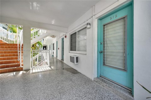 Copropriété à vendre à Miami Beach, Floride: 1 chambre, 65.03 m2 № 1241251 - photo 26