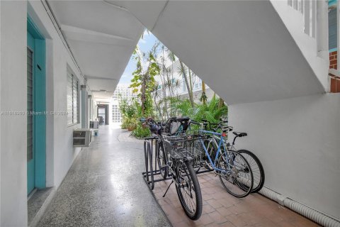 Copropriété à vendre à Miami Beach, Floride: 1 chambre, 65.03 m2 № 1241251 - photo 30