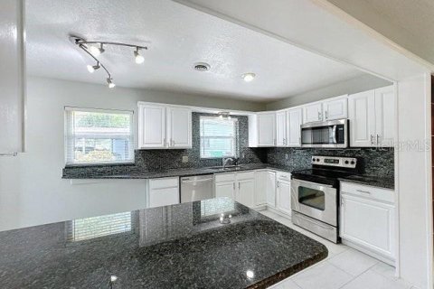 Villa ou maison à vendre à Merrit Island, Floride: 3 chambres, 130.53 m2 № 1193400 - photo 7