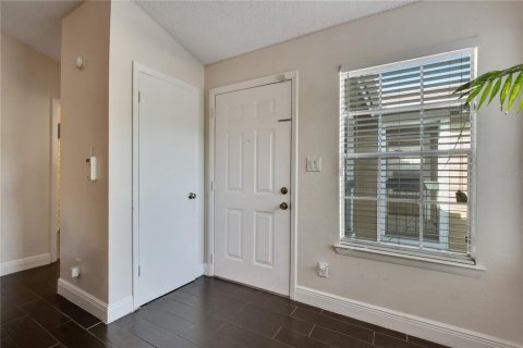 Condominio en venta en Orlando, Florida, 2 dormitorios, 92.9 m2 № 1090618 - foto 2