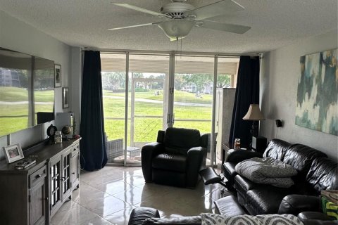 Copropriété à vendre à Davie, Floride: 2 chambres, 97.55 m2 № 1054632 - photo 5