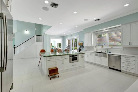 Casa en venta en Stuart, Florida, 5 dormitorios, 372.72 m2 № 1036208 - foto 6