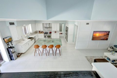 Villa ou maison à vendre à Stuart, Floride: 5 chambres, 372.72 m2 № 1036208 - photo 4