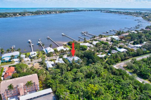 Casa en venta en Stuart, Florida, 5 dormitorios, 372.72 m2 № 1036208 - foto 17