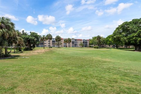 Condominio en venta en Margate, Florida, 2 dormitorios, 86.4 m2 № 1396305 - foto 26