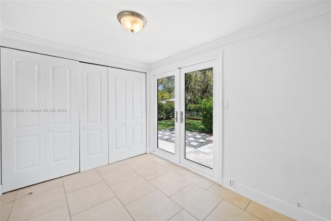 Villa ou maison à vendre à Miami Springs, Floride: 3 chambres, 116.22 m2 № 1095333 - photo 8