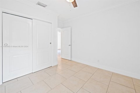 Casa en venta en Miami Springs, Florida, 3 dormitorios, 116.22 m2 № 1095333 - foto 22
