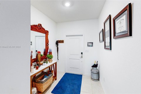 Townhouse in Homestead, Florida 3 bedrooms, 173.91 sq.m. № 1234926 - photo 6