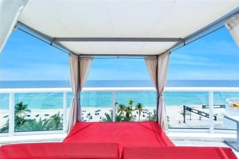 Condominio en venta en Fort Lauderdale, Florida, 1 dormitorio, 84.17 m2 № 1231566 - foto 8