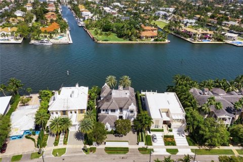 House in Fort Lauderdale, Florida 4 bedrooms, 545.52 sq.m. № 1075061 - photo 4