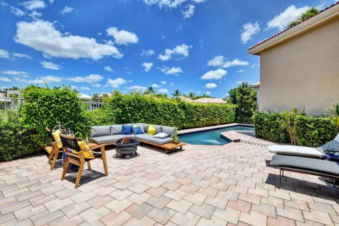 House in Boca Raton, Florida 5 bedrooms, 402.08 sq.m. № 1075060 - photo 6