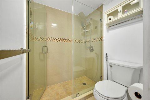 Купить кондоминиум в Авентура, Флорида 2 спальни, 92.34м2, № 1389837 - фото 24