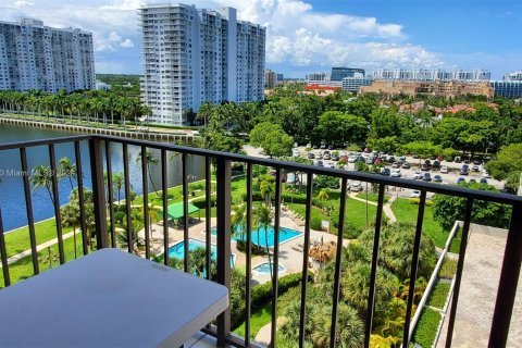 Copropriété à vendre à Aventura, Floride: 2 chambres, 112.41 m2 № 1345783 - photo 20