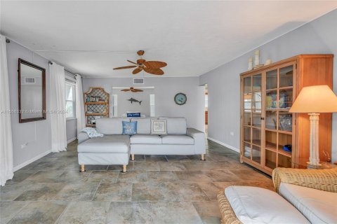 Villa ou maison à vendre à Key Largo, Floride: 3 chambres № 1078043 - photo 15