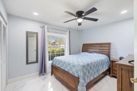 Villa ou maison à vendre à Royal Palm Beach, Floride: 4 chambres, 219.99 m2 № 1081353 - photo 30