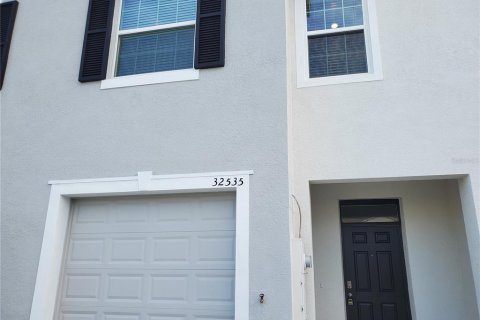 Townhouse in Wesley Chapel, Florida 3 bedrooms, 155.43 sq.m. № 1244881 - photo 29