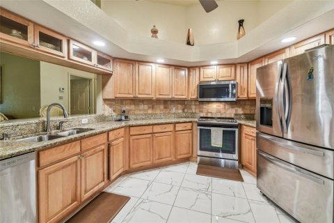 Villa ou maison à vendre à Punta Gorda, Floride: 4 chambres, 227.24 m2 № 1211101 - photo 15