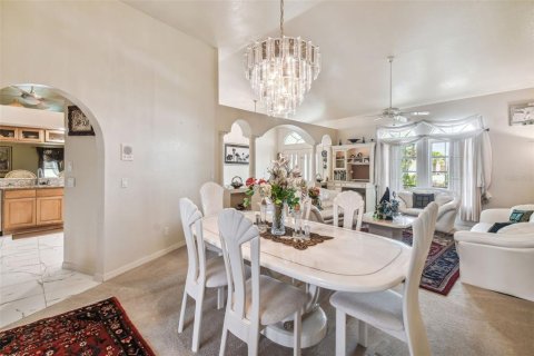 Villa ou maison à vendre à Punta Gorda, Floride: 4 chambres, 227.24 m2 № 1211101 - photo 11