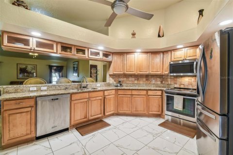 Villa ou maison à vendre à Punta Gorda, Floride: 4 chambres, 227.24 m2 № 1211101 - photo 14