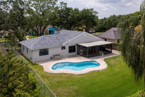Villa ou maison à vendre à Cooper City, Floride: 3 chambres, 134.24 m2 № 1075115 - photo 3