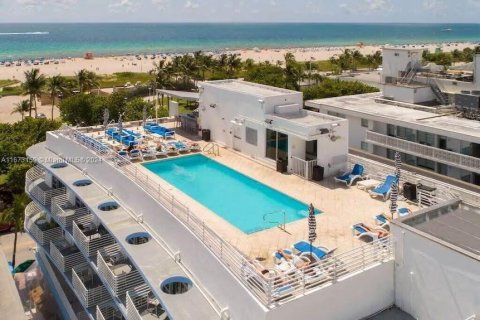 Copropriété à vendre à Miami Beach, Floride: 1 chambre, 45.34 m2 № 1396050 - photo 9