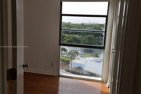 Copropriété à louer à Aventura, Floride: 2 chambres, 92.34 m2 № 1347878 - photo 21