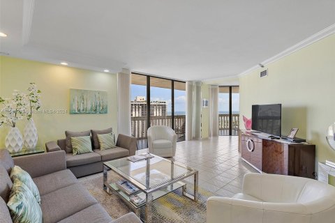 Condominio en venta en Aventura, Florida, 2 dormitorios, 140.47 m2 № 1065234 - foto 11