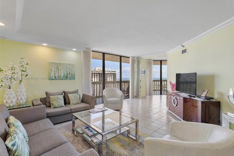 Copropriété à vendre à Aventura, Floride: 2 chambres, 140.47 m2 № 1065234 - photo 11