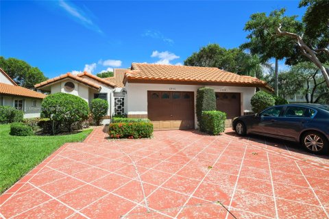 Villa ou maison à vendre à Delray Beach, Floride: 2 chambres, 139.35 m2 № 1377096 - photo 1