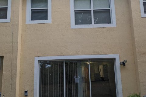 Townhouse in West Palm Beach, Florida 3 bedrooms, 121.61 sq.m. № 1223163 - photo 9