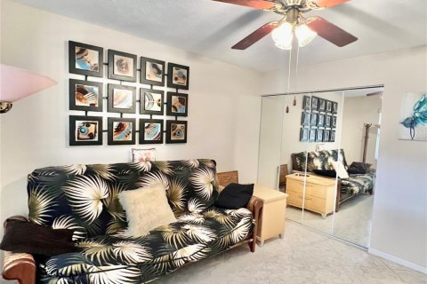 Condo in Sunrise, Florida, 2 bedrooms  № 1020172 - photo 14