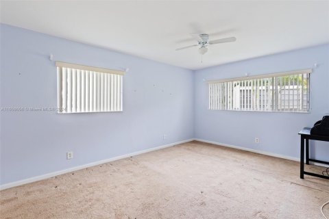 Copropriété à vendre à Tamarac, Floride: 1 chambre, 76.83 m2 № 1356720 - photo 15