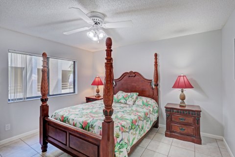 Condo in Juno Beach, Florida, 2 bedrooms  № 1029612 - photo 26