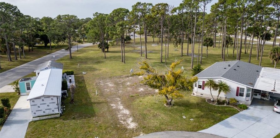 Terreno en North Port, Florida № 1053822