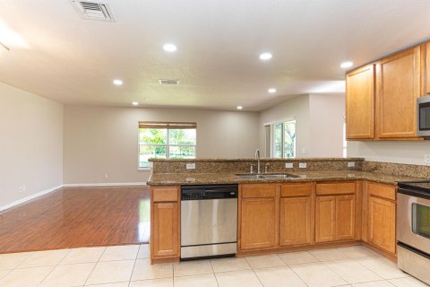 House in West Palm Beach, Florida 4 bedrooms, 213.3 sq.m. № 1100409 - photo 25