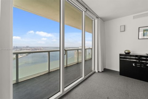 Condominio en venta en Miami, Florida, 3 dormitorios, 166.2 m2 № 1240749 - foto 13